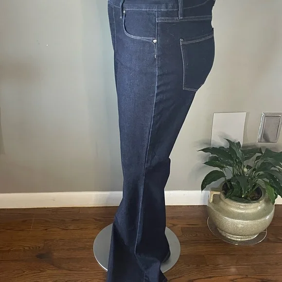 White House Black Market Dark Indigo High-Rise Skinny Flare Jeans - Picture 4 of 11